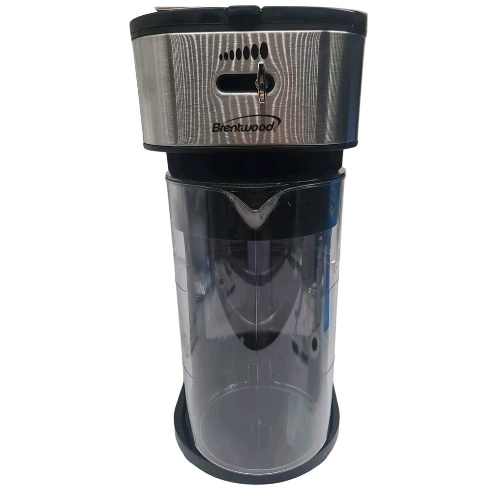 Brentwood KT-2150BK Iced Tea & Coffee Maker 64 oz Pitcher Black Cold Brew